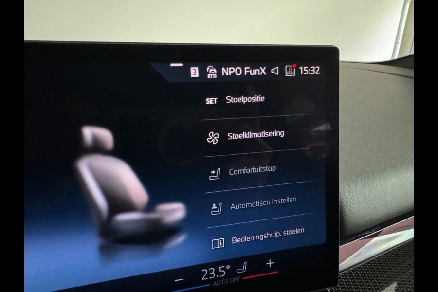 BMW 5 Serie Touring 520i M Sport Pano|HuD|H/K|Memory|Trekhaak