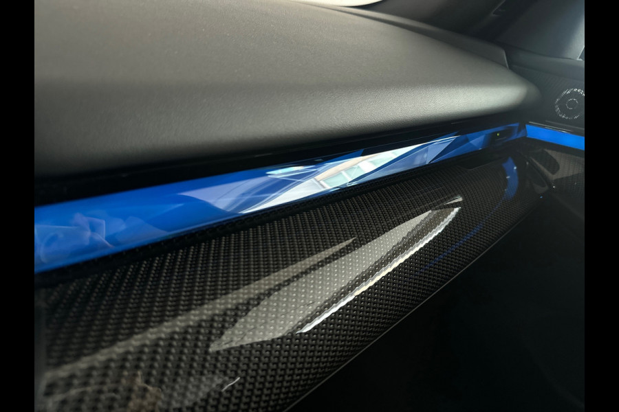 BMW 5 Serie Touring 520i M Sport Pano|HuD|H/K|Memory|Trekhaak