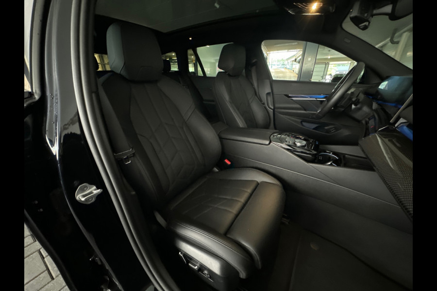 BMW 5 Serie Touring 520i M Sport Pano|HuD|H/K|Memory|Trekhaak