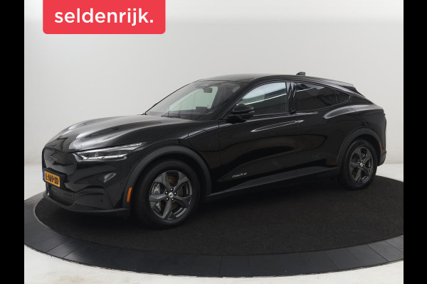 Ford Mustang Mach-E Extended RWD 98 kWh | SOH 92,5% | Bang & Olufsen | Panorama dak | 360 Camera | Navigatie | Stoel & Stuurverwarming | Carplay | Navigatie | Adaptive cruise control | Keyless | DAB radio | Climate control