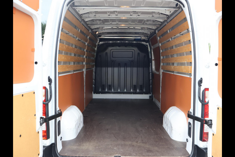 Renault Master T35 2.3 DCI 135 PK L3H2 WORK EDITION + APPLE CARPLAY | CAMERA | DODEHOEK | CRUISE