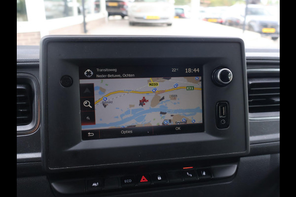 Renault Master T35 2.3 DCI 135 PK L3H2 WORK EDITION + APPLE CARPLAY | CAMERA | DODEHOEK | CRUISE