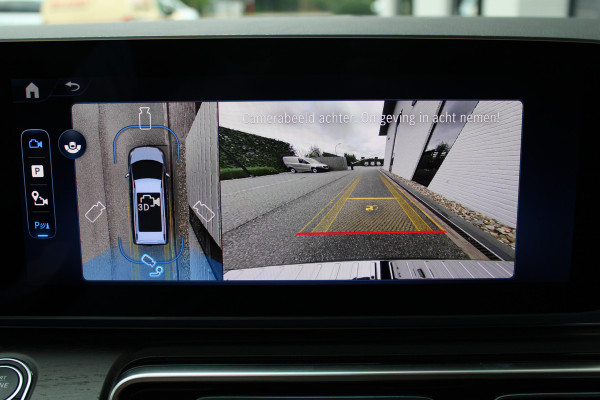 Mercedes-Benz V-Klasse 300d / DC / AMG / Luchtvering / bj 2025 / 2x Elec Schuifd / 360 Cam / Burmester / Vol Opties / NIEUWSTAAT
