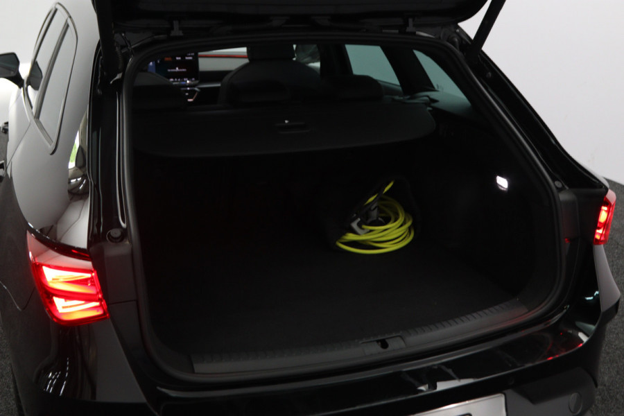 CUPRA Leon Sportstourer 1.5 TSI e-Hybrid 204 PK Business PHEV, Adap. Cruise Control, Camera, Matrix-LED, Keyless