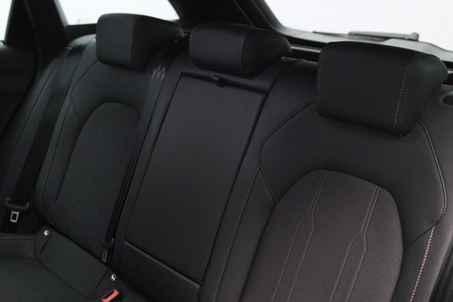CUPRA Leon Sportstourer 1.5 TSI e-Hybrid 204 PK Business PHEV, Adap. Cruise Control, Camera, Matrix-LED, Keyless