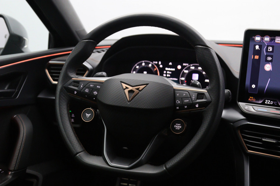 CUPRA Leon Sportstourer 1.5 TSI e-Hybrid 204 PK Business PHEV, Adap. Cruise Control, Camera, Matrix-LED, Keyless