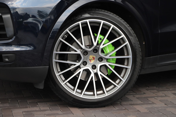 Porsche Cayenne Coupé 3.0 E-Hybrid | 462PK | Luchtvering | 4W-Sturing | Head-up | Keyless-go | Matrix-led | Bose | 14-Weg Comfortstoelen | Sfeerverlic