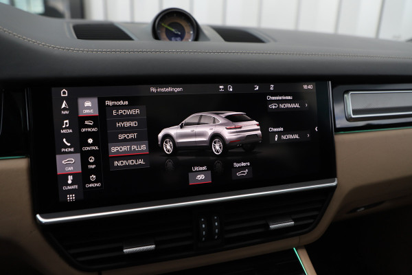 Porsche Cayenne Coupé 3.0 E-Hybrid | 462PK | Luchtvering | 4W-Sturing | Head-up | Keyless-go | Matrix-led | Bose | 14-Weg Comfortstoelen | Sfeerverlic