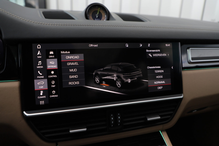 Porsche Cayenne Coupé 3.0 E-Hybrid | 462PK | Luchtvering | 4W-Sturing | Head-up | Keyless-go | Matrix-led | Bose | 14-Weg Comfortstoelen | Sfeerverlic