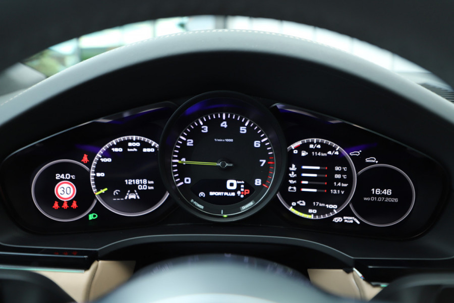 Porsche Cayenne Coupé 3.0 E-Hybrid | 462PK | Luchtvering | 4W-Sturing | Head-up | Keyless-go | Matrix-led | Bose | 14-Weg Comfortstoelen | Sfeerverlic