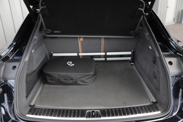 Porsche Cayenne Coupé 3.0 E-Hybrid | 462PK | Luchtvering | 4W-Sturing | Head-up | Keyless-go | Matrix-led | Bose | 14-Weg Comfortstoelen | Sfeerverlic