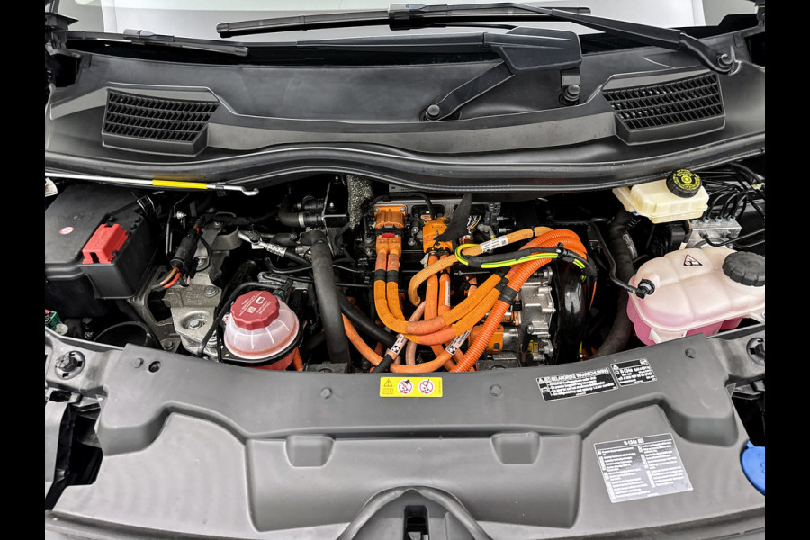 Mercedes-Benz eVito eVito Lang 66 kWh DC 266km WLTP Snelladen Dubbele cabine Led Schuifdeur L+R Navigatie Cruise control