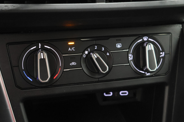 Volkswagen Polo 1.0 TSI Go Virtual Cockpit, LED, ACC, Apple Carplay, PDC, 15"