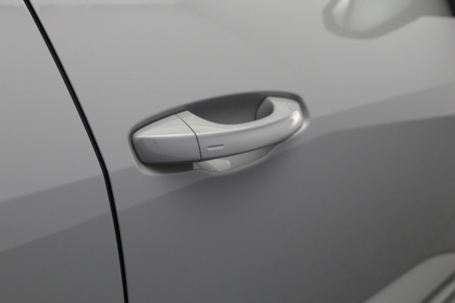 Audi Q3 Sportback 45 TFSI e 245 PK S-Line Edition, Nardo-Grijs, Panoramadak, Carplay, 360 Camera, Memory