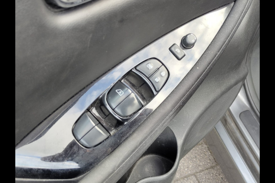Nissan Leaf e+ N-Connecta 62kWh Adap.Cruise Warmtepomp Leder+Verwarmd 360°Camera Ecc Stuurverwarming Navi Apple Carplay/Android Auto Lmv Privacy Glas Isofix DAB Bluetooth Led Dodehoekdetectie 1e Eigenaar Origineel Nederlandse Auto
