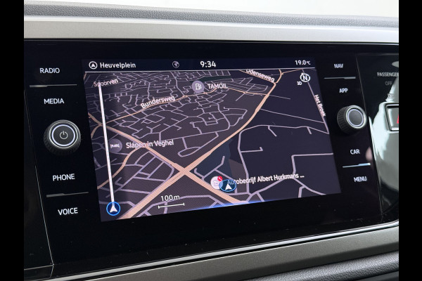 Volkswagen Polo 1.0TSI 96PK 5Drs R-Line Edition Adap.Cruise Navi Apple Carplay Android Auto Climate Control Cruise Control Pdc DAB Bluetooth Isofix Lmv Privacy Glas Led Origineel Nederlandse Auto Dealeronderhouden