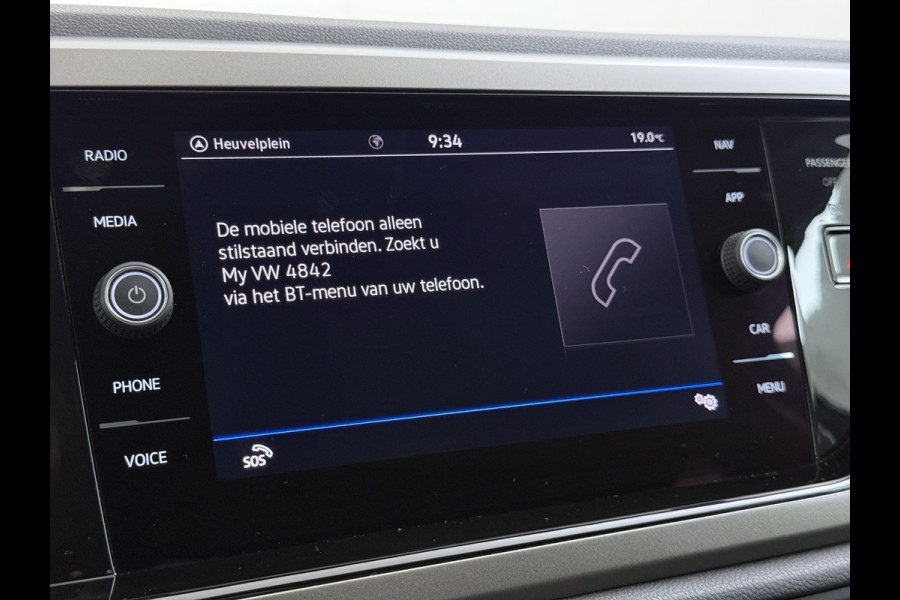 Volkswagen Polo 1.0TSI 96PK 5Drs R-Line Edition Adap.Cruise Navi Apple Carplay Android Auto Climate Control Cruise Control Pdc DAB Bluetooth Isofix Lmv Privacy Glas Led Origineel Nederlandse Auto Dealeronderhouden