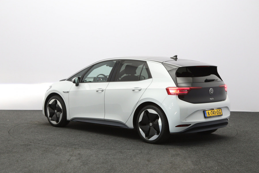 Volkswagen ID.3 First Max 58 kWh 204 PK, SOH 92 %, Matrix-LED, Panoramadak, adap. Cruise Control, Winterpakket, Head-UpMassage
