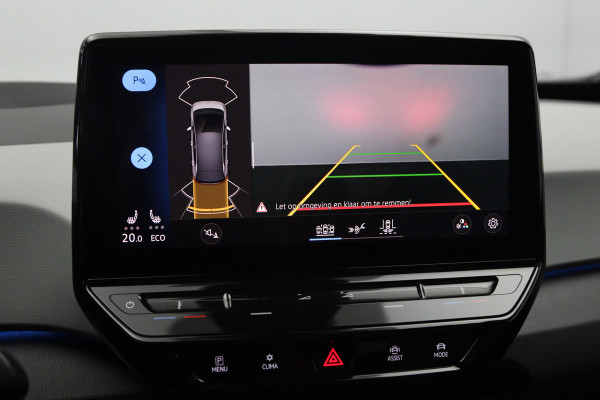 Volkswagen ID.3 First Max 58 kWh 204 PK, SOH 92 %, Matrix-LED, Panoramadak, adap. Cruise Control, Winterpakket, Head-UpMassage