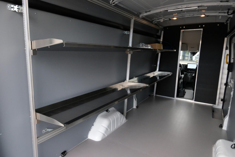 Ford E-Transit Bestelauto 350 L4 Trend 184pk Elektrisch | 68kwh | Ford Voorraad | PRIJS o.b.v. SUBCONTRACTOR | Volledige inrichting | Side bars | Doorloopfunctie cabine | Subco |