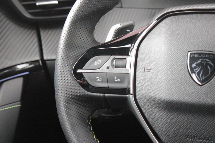 Peugeot 208 1.2 Hybrid 145PK AUTOMAAT GT | CAMERA VOOR + ACHTER | NAVIGATIE | DRAADLOZE APPLE CARPLAY/ANDROID AUTO | FULL LED KOPLAMPEN | LICHTMETALEN VELGEN 17" | DODEHOEK DETECTIE | DRAADLOZE TELEFOONLADER | KEYLESS ENTRY/START | DAB+ RADIO | ADAPTIVE CRUISE CONTROL | CLIMATE CONTROL |
