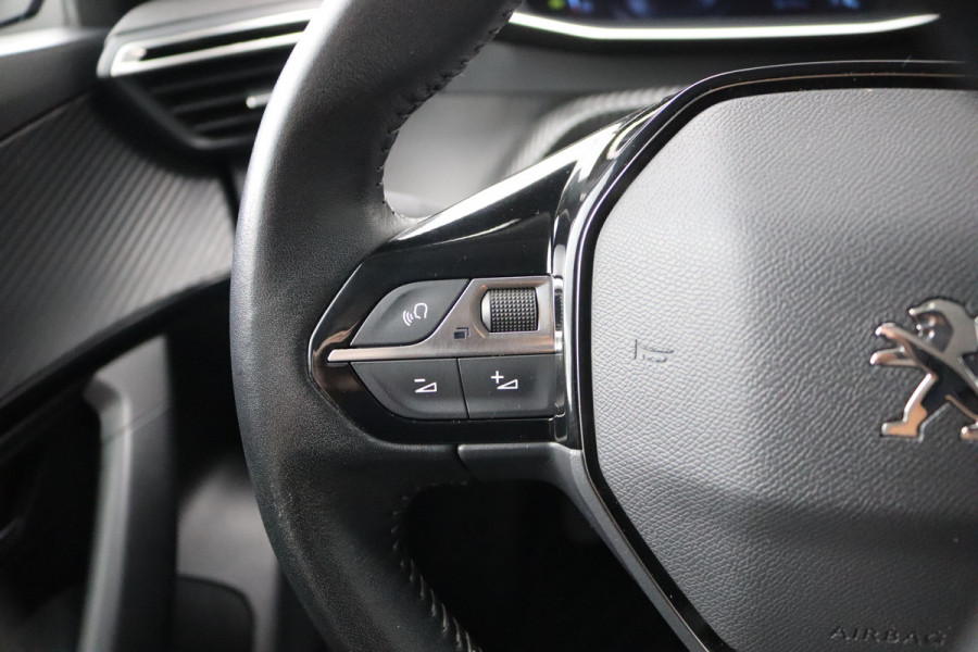 Peugeot 2008 1.2 PureT. 130PK Allure Gr.-Navigatie/Camera/Cruise-control/Carplay-android