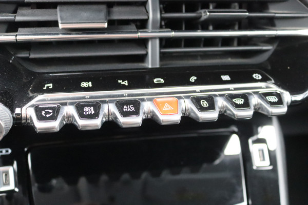 Peugeot 2008 1.2 PureT. 130PK Allure Gr.-Navigatie/Camera/Cruise-control/Carplay-android