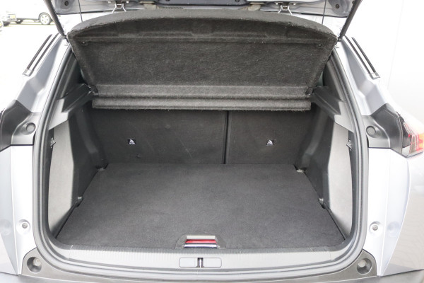 Peugeot 2008 1.2 PureT. 130PK Allure Gr.-Navigatie/Camera/Cruise-control/Carplay-android