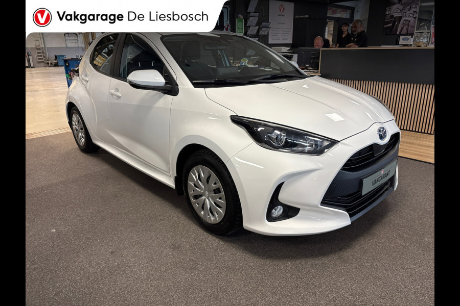 Toyota Yaris 1.5 Hybrid 115 Comfort/navi/camera/cruisec/lane assist/boeken