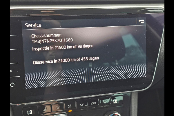 Škoda Superb Combi 1.5 TSI ACT Style Business | Navi | Camera | Wegkl. Trekhaak | Stoelverwarming |