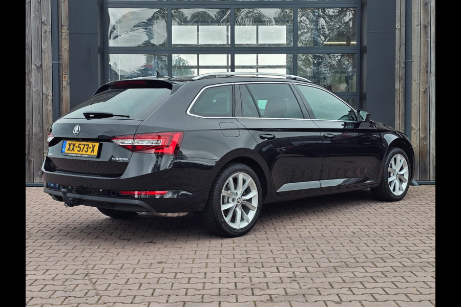Škoda Superb Combi 1.5 TSI ACT Style Business | Navi | Camera | Wegkl. Trekhaak | Stoelverwarming |