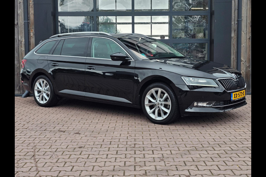 Škoda Superb Combi 1.5 TSI ACT Style Business | Navi | Camera | Wegkl. Trekhaak | Stoelverwarming |