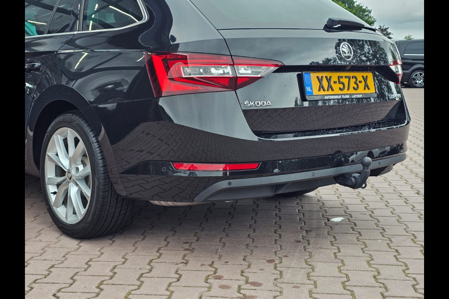 Škoda Superb Combi 1.5 TSI ACT Style Business | Navi | Camera | Wegkl. Trekhaak | Stoelverwarming |