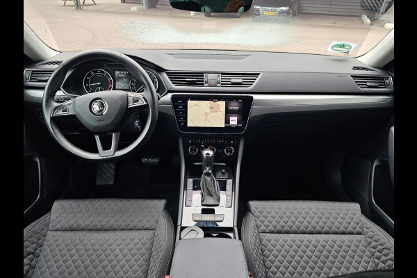 Škoda Superb Combi 1.5 TSI ACT Style Business | Navi | Camera | Wegkl. Trekhaak | Stoelverwarming |