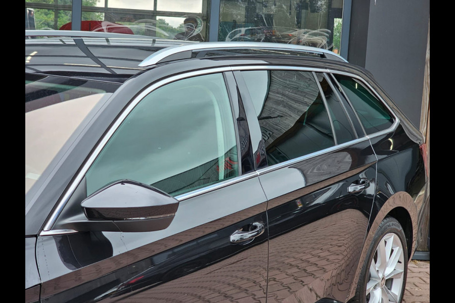 Škoda Superb Combi 1.5 TSI ACT Style Business | Navi | Camera | Wegkl. Trekhaak | Stoelverwarming |