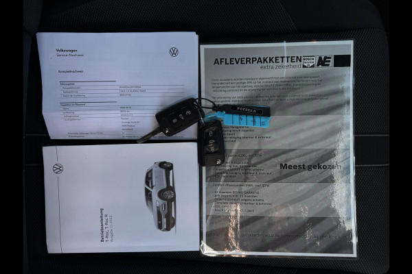 Volkswagen T-Roc 1.0 TSI Life LED / NAVIGATIE / DIGITAL COCKPIT / PARK ASSIST / STOELVERWARMING / 4-SEIZOENENBANDEN