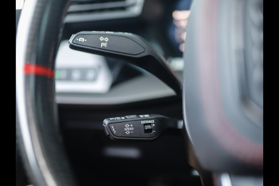 Audi RS 3 Limousine 2.5 TFSI A3 quattro | Keramisch | Carbon | Keyless | B&O | Pano