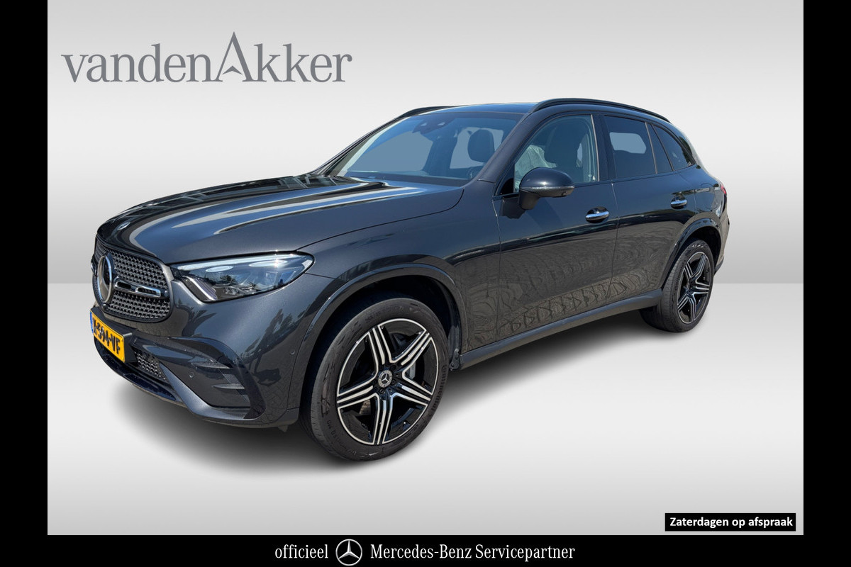 Mercedes-Benz GLC 300e AMG // Panorama dak // Trekhaak // Burmester // Headup // Memory Stoelen // Distronic // 360 Camera