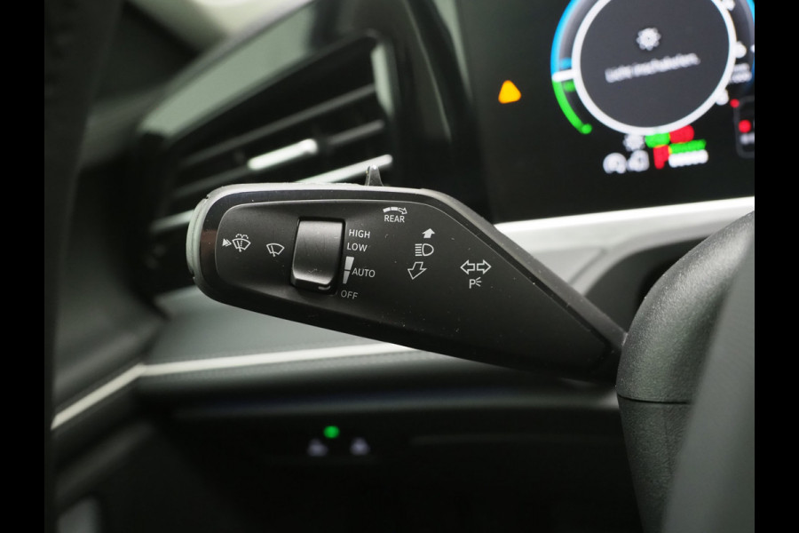 Volkswagen Passat Variant 1.5 eHybrid 204PK | Leder/Alcantara | Massage | Stoelkoeling | Trekhaak | HUD | 360 | Keyless