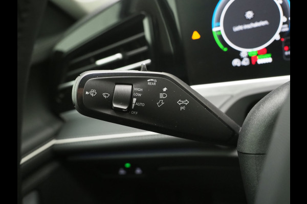 Volkswagen Passat Variant 1.5 eHybrid 204PK | Leder/Alcantara | Massage | Stoelkoeling | Trekhaak | HUD | 360 | Keyless