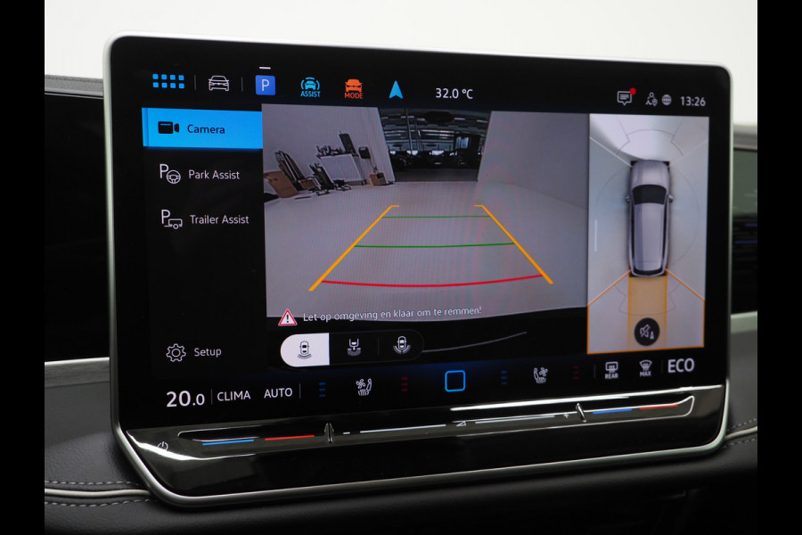 Volkswagen Passat Variant 1.5 eHybrid 204PK | Leder/Alcantara | Massage | Stoelkoeling | Trekhaak | HUD | 360 | Keyless