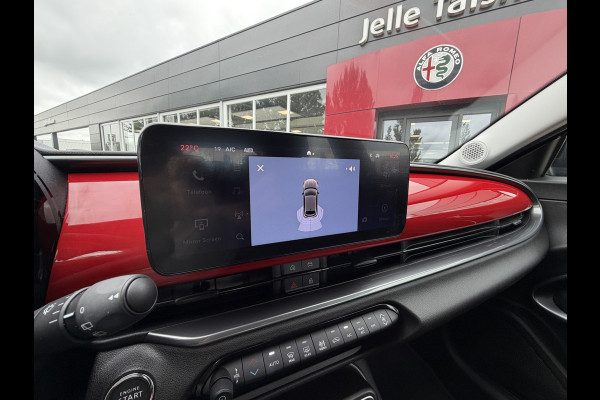 Fiat 600E RED 54 kWh | Apple/Android CarPlay | Parkeersensoren