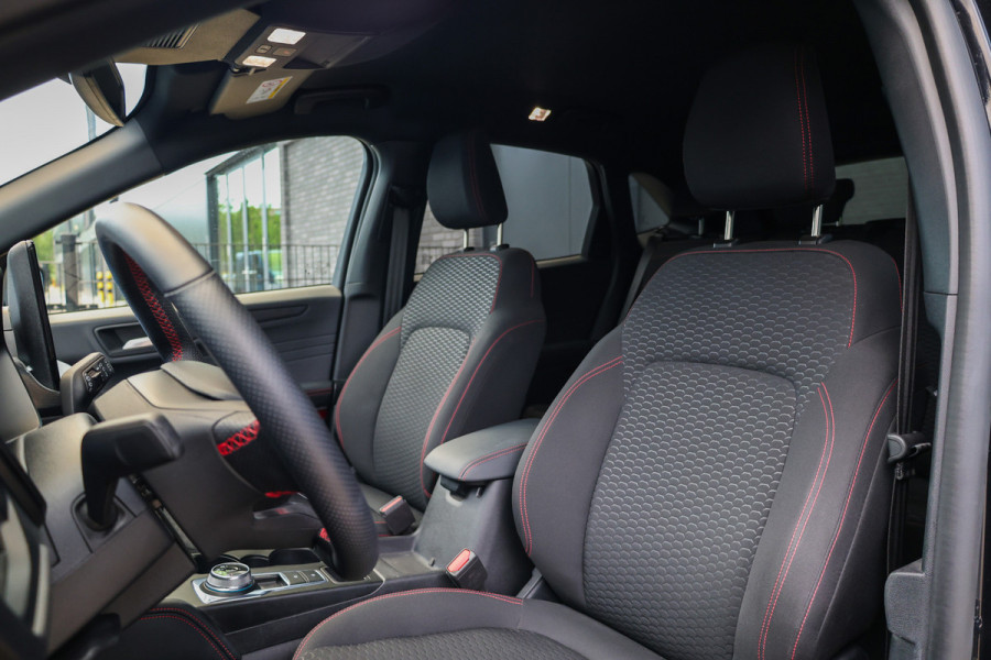 Ford Kuga 2.5 FHEV ST-LINE | BTW | STOEL+STUURWIELVERWARMING | CAMERA | CARPLAY |