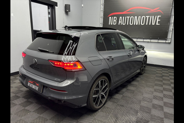 Volkswagen Golf 8.5 1.5 TSI R-Line Pano Trekhaak