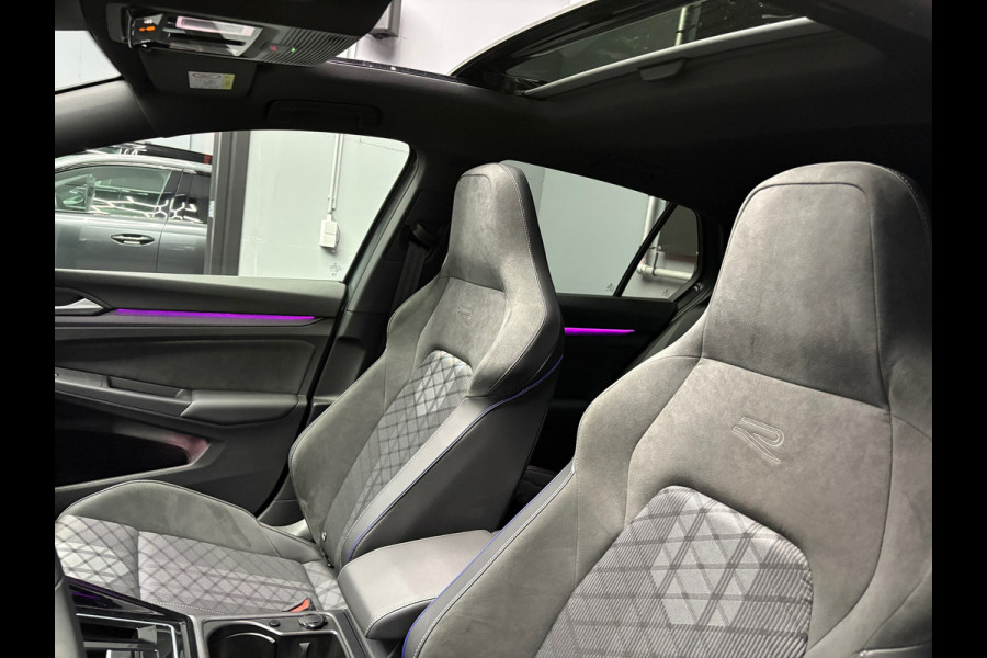Volkswagen Golf 8.5 1.5 TSI R-Line Pano Trekhaak