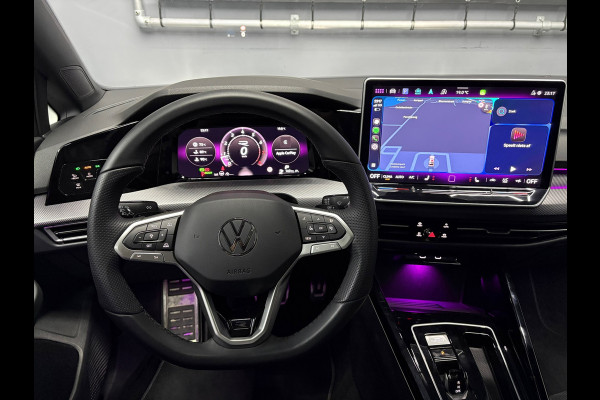 Volkswagen Golf 8.5 1.5 TSI R-Line Pano Trekhaak