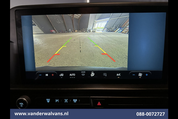 Ford Transit Custom 2.0 TDCI 136pk L2H1 Euro6 Airco | Camera | LED | Apple Carplay | Cruisecontrol Android Auto, Verwarmde voorruit, Parkeersensoren, Bijrijdersbank, 2740kg trekvermogen