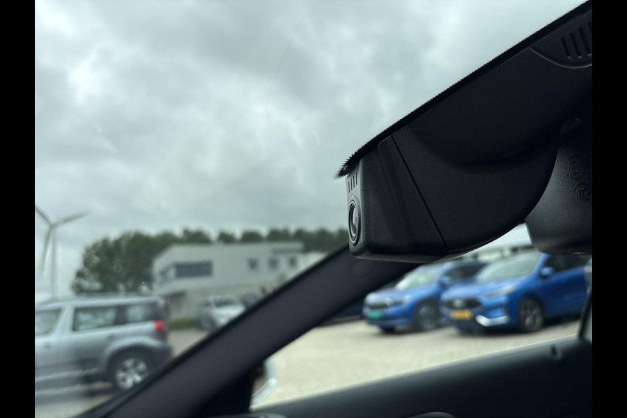 Mercedes-Benz GLA 180 Business Solution | Automaat | Trekhaak | Elek. Kofferklep | Camera | Dealer onderhouden