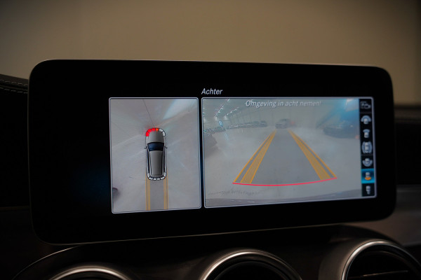 Mercedes-Benz C-Klasse Estate 300 e Business Solution AMG | Panoramadak | Stoelverwarming | 360 Camera | Dodehoekdetectie | Cruise Control | Apple Carplay | Navigatie | Trekhaak | DAB | Ambiance Verlichting | Multibeam
