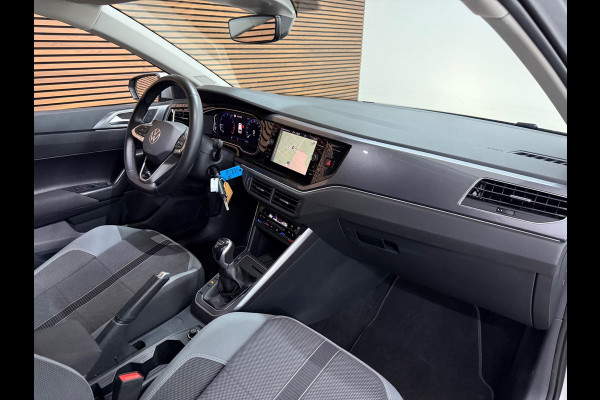 Volkswagen Polo 1.0 TSI Volkswagen Polo 1.0 TSI Style|IQ.Light Matrix LED|ACC|Virtual Cockpit|Navigatie Pro|Camera|Clima|17 Inch